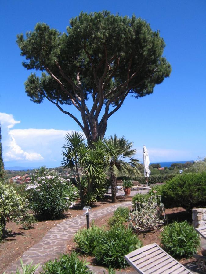 Studio-Appartment In Landhaus Mit Meerblick Porto Azzurro Eksteriør bilde