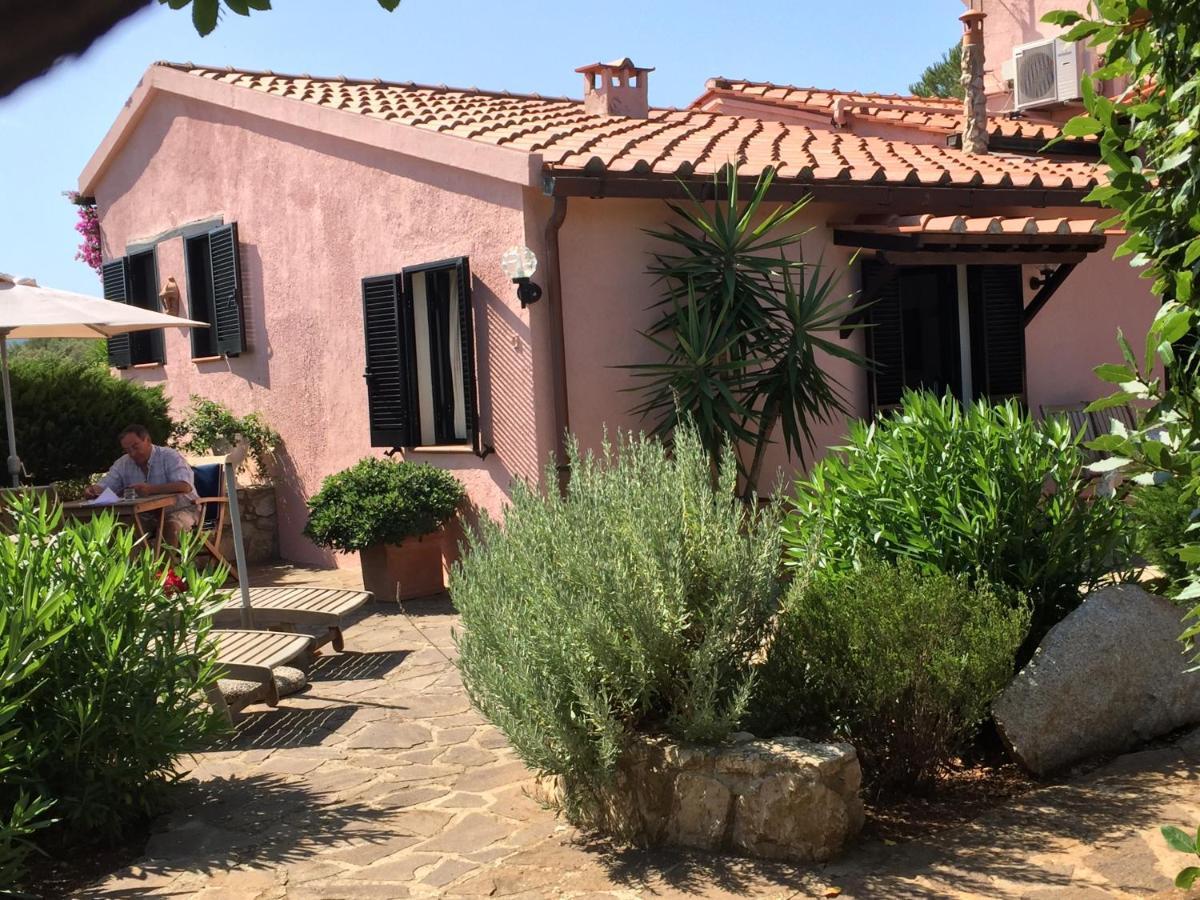 Studio-Appartment In Landhaus Mit Meerblick Porto Azzurro Eksteriør bilde